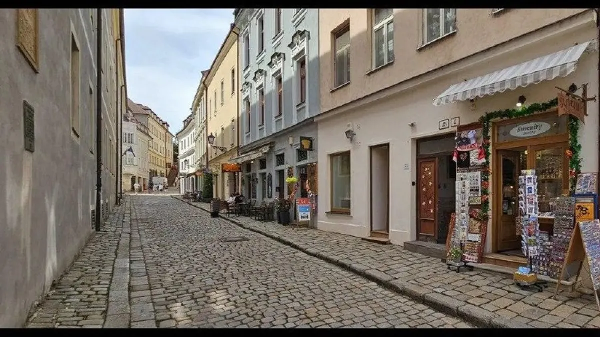 Коммерческое помещение 42 м², Staré Mesto, Bratislava