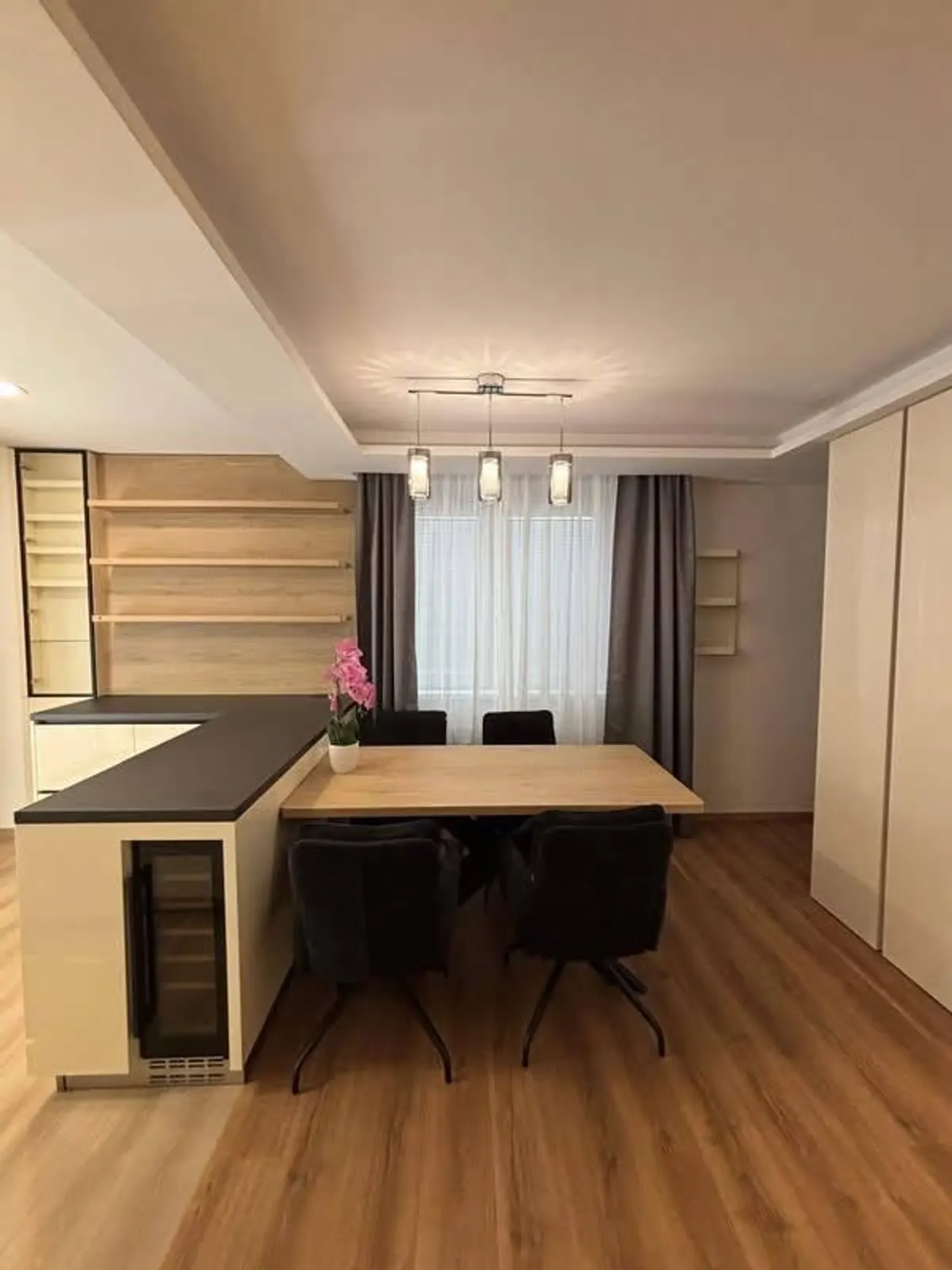 3-комн. квартира, Staré Mesto, Bratislava