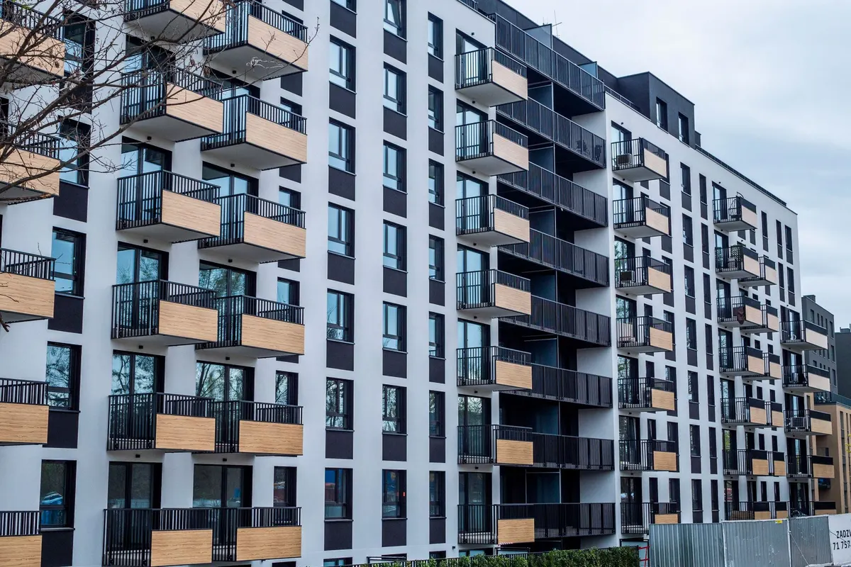 Стара Ľубовня запускає 44 квартири до жовтня: як орендувати за 450 €/місяць