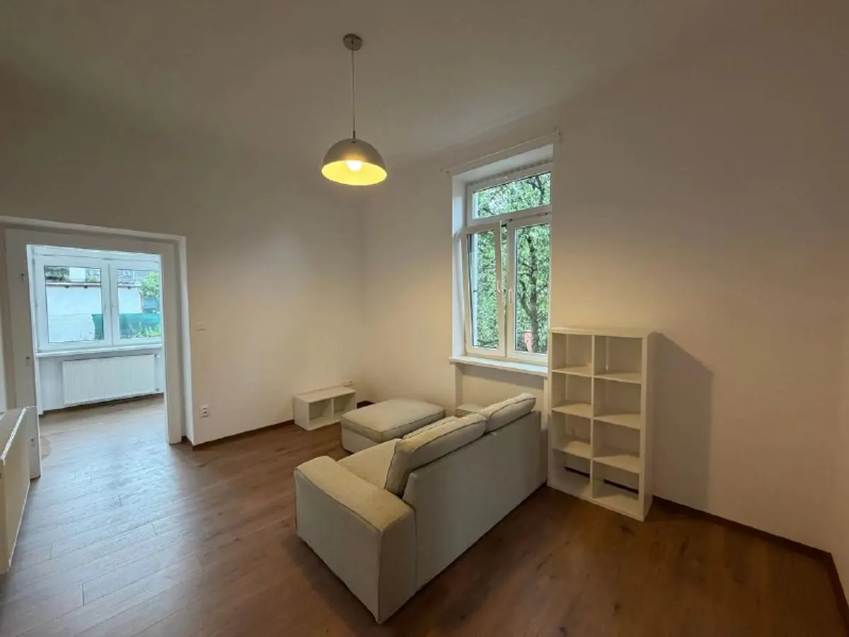 2-komn. apartmán, Nové Mesto, Jurska
