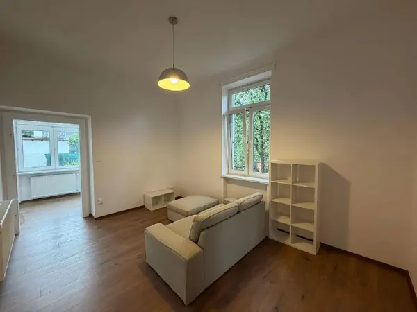 2-komn. apartmán, Nové Mesto, Jurska