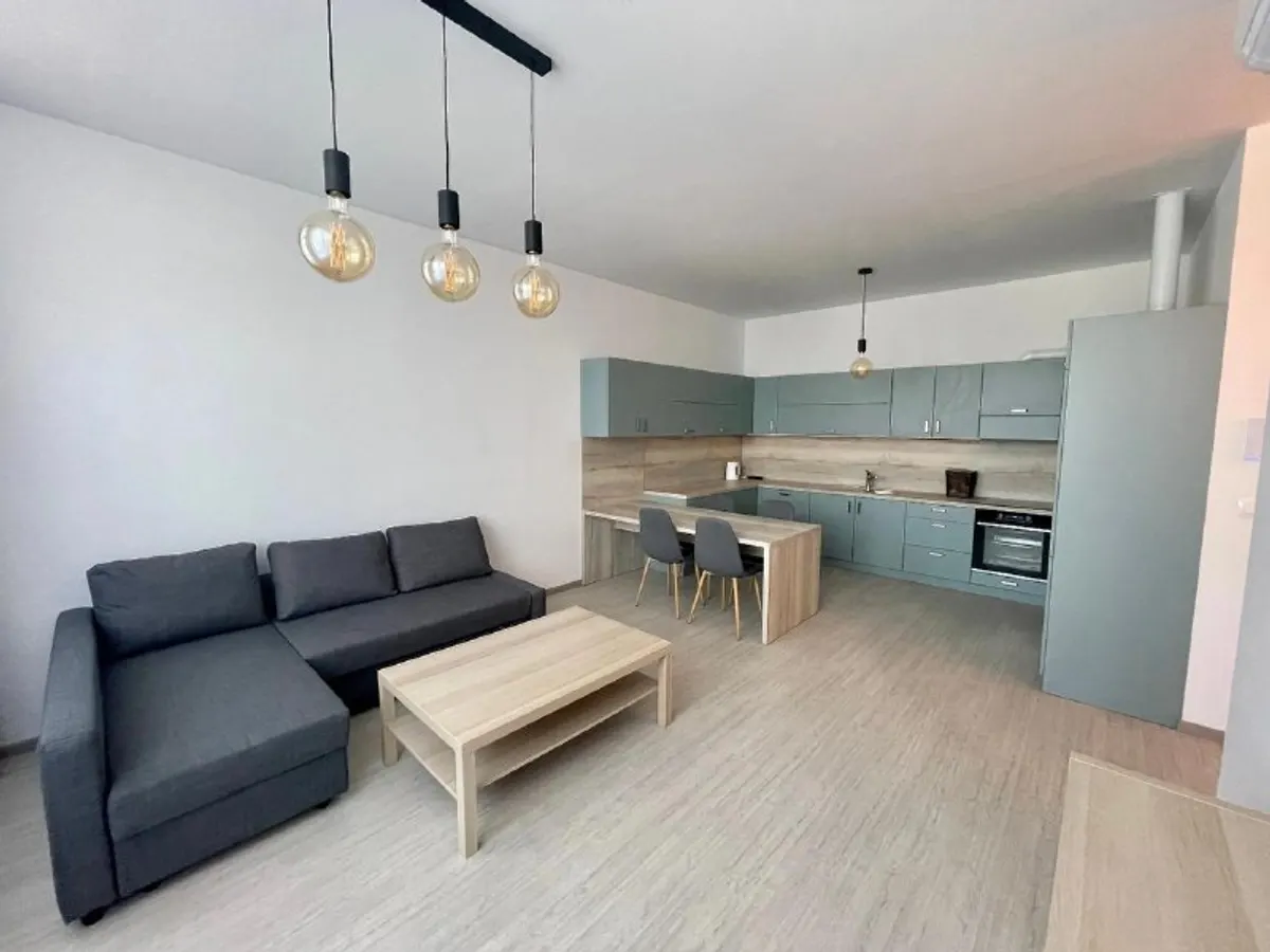 2-комн. квартира, Ružinov, OMNIA, Tomášikova 28A