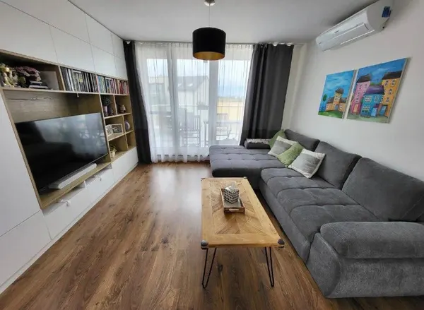 3-комн. квартира, Bratislava, Vajnory