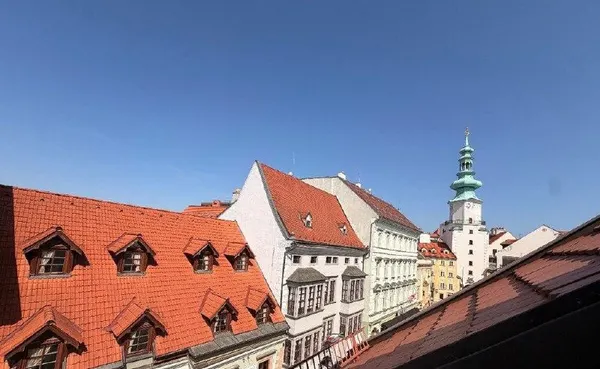 Студия 30 м², Staré Mesto, Bratislava