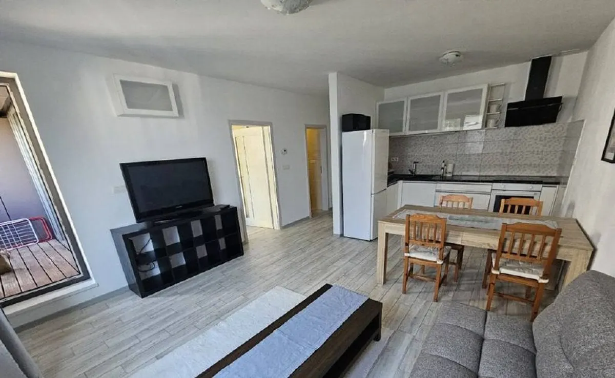 2-комн. квартира, центр Пезинка, 49 м²