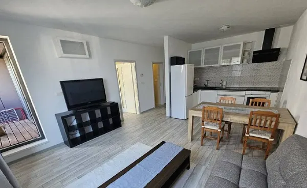2-комн. квартира, центр Пезинка, 49 м²
