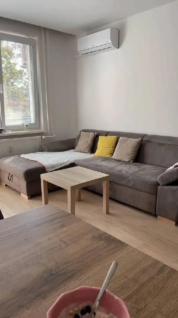 3-комн. квартира, 73 м², Ružinov