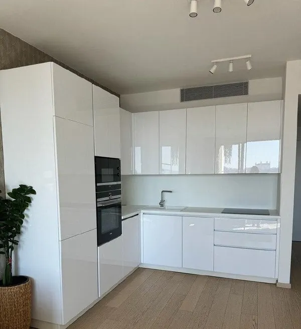 2-комн. квартира в Sky Park, 14-й этаж, Братислава