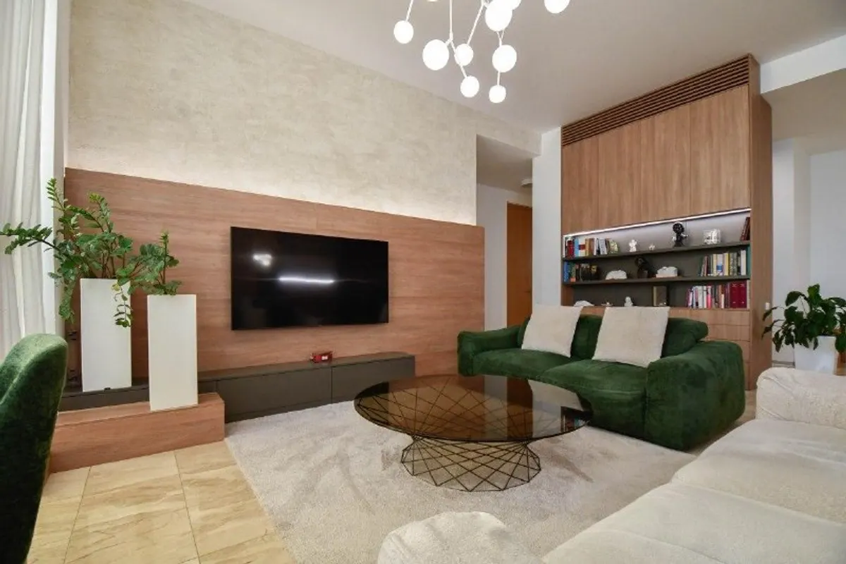 3-komn. luxusná apartmán, Hlboká 7, Staré Mesto, Bratislava