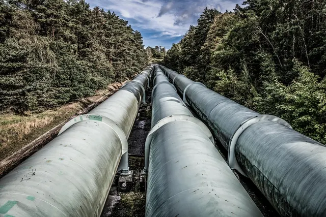 Кінець російського газу до 2027 року: що буде з цінами на енергію у Словаччині та як захистити свій бюджет