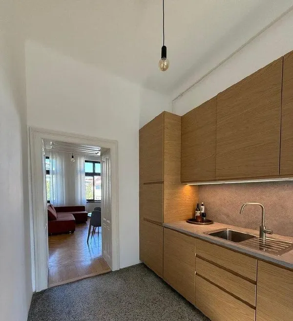 2-комн. квартира, Staré Mesto, 43 м²