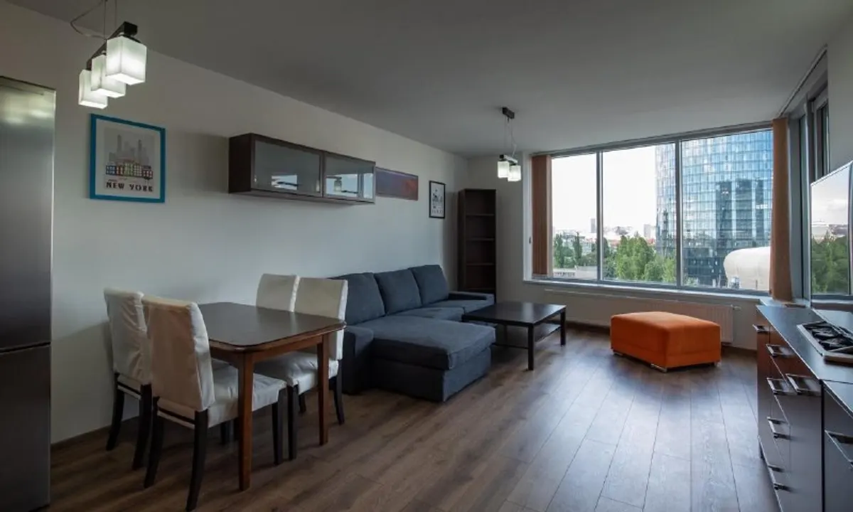 3-комн. квартира, Tri Veže, Nové Mesto