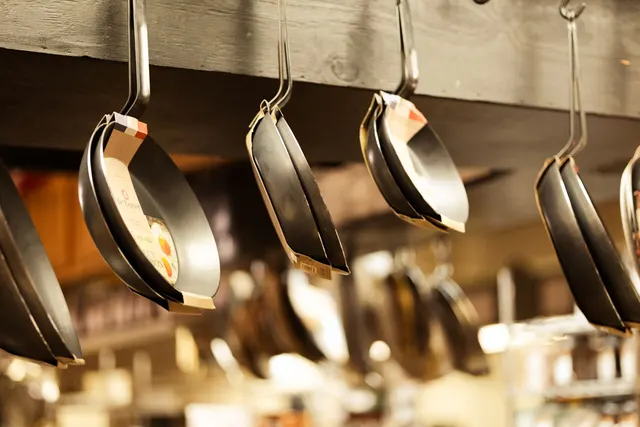 Офіс здоров'я Словаччини забороняє Wok Pan Natural Kitchen: покриття відшаровується в їжу