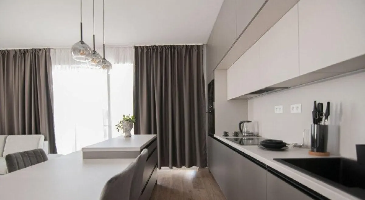 3-комн. квартира, новостройка Sunny Home, Rovinka