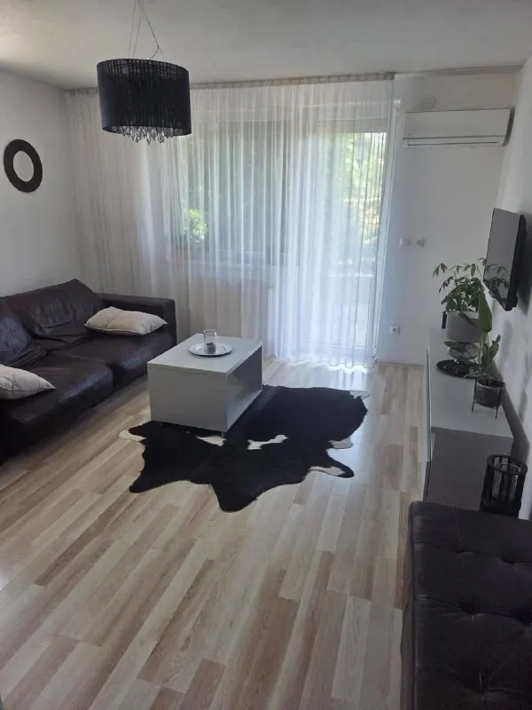 2-комн. квартира, Ružinov, Vavrínová