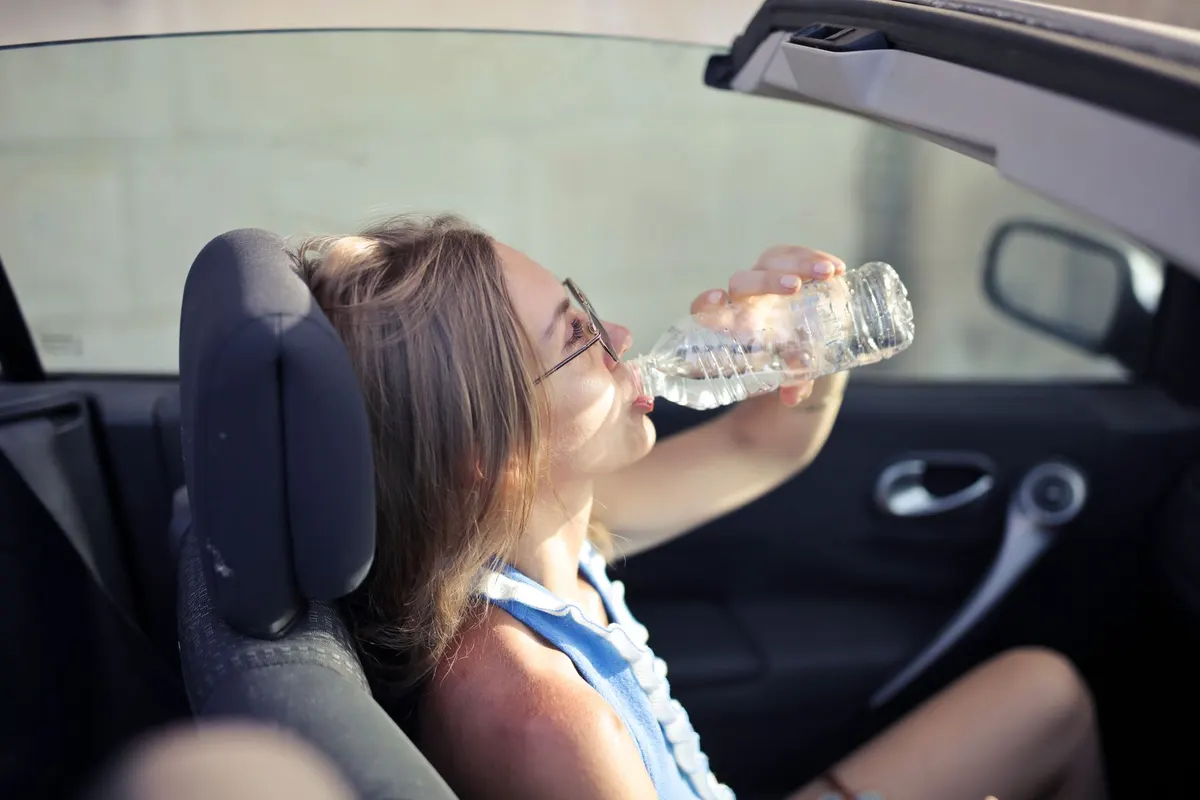 Спека до 40 °C у Словаччині: коли викликати швидку і як уникнути теплового удару влітку 2026