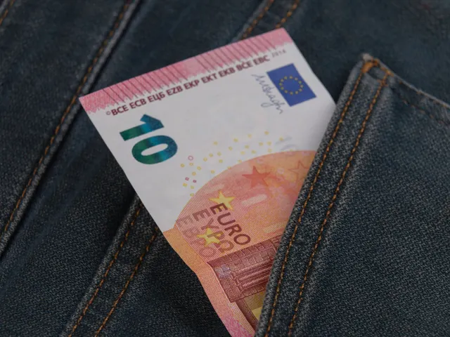Інфляція в єврозоні — 3,8%: що дорожчає у Словаччині і як це вдарить по вашому гаманцю