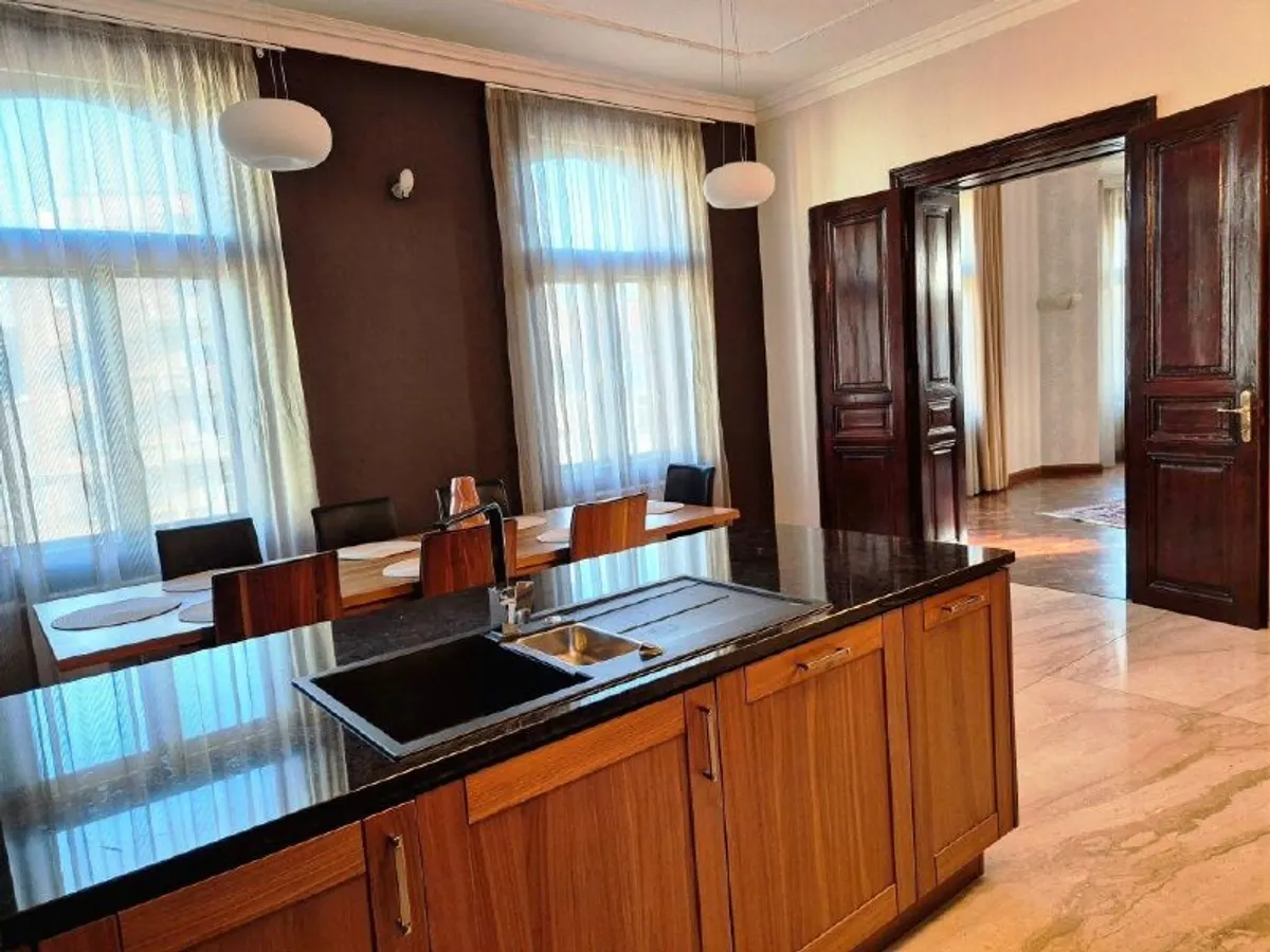 3-комн. квартира, Bratislava I, Palisády, 175 м²