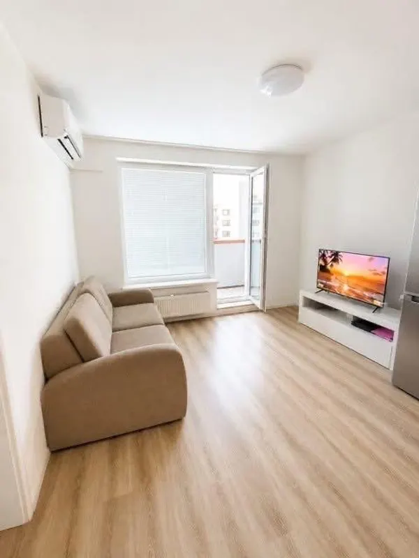 2-комн. квартира, Bratislava, Ružinov, 5 этаж