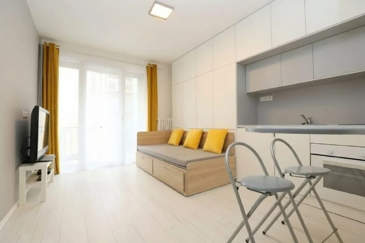 1-комн. квартира с лоджией, Staré Mesto, Bratislava