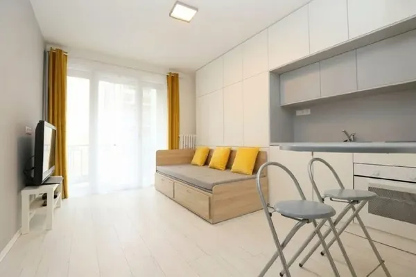 1-комн. квартира с лоджией, Staré Mesto, Bratislava