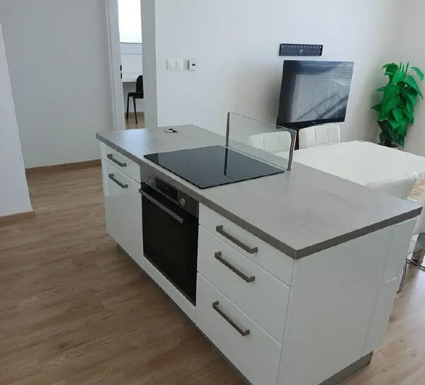 3-комн. квартира, Петржалка, новостройка