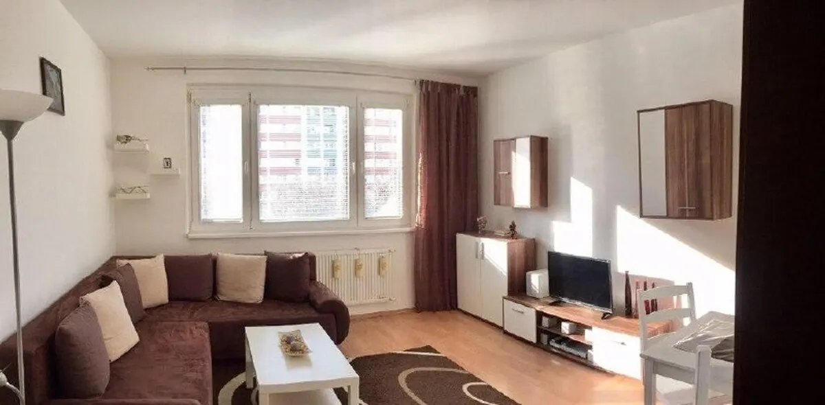 3-комн. квартира, Petržalka, Hrobákova