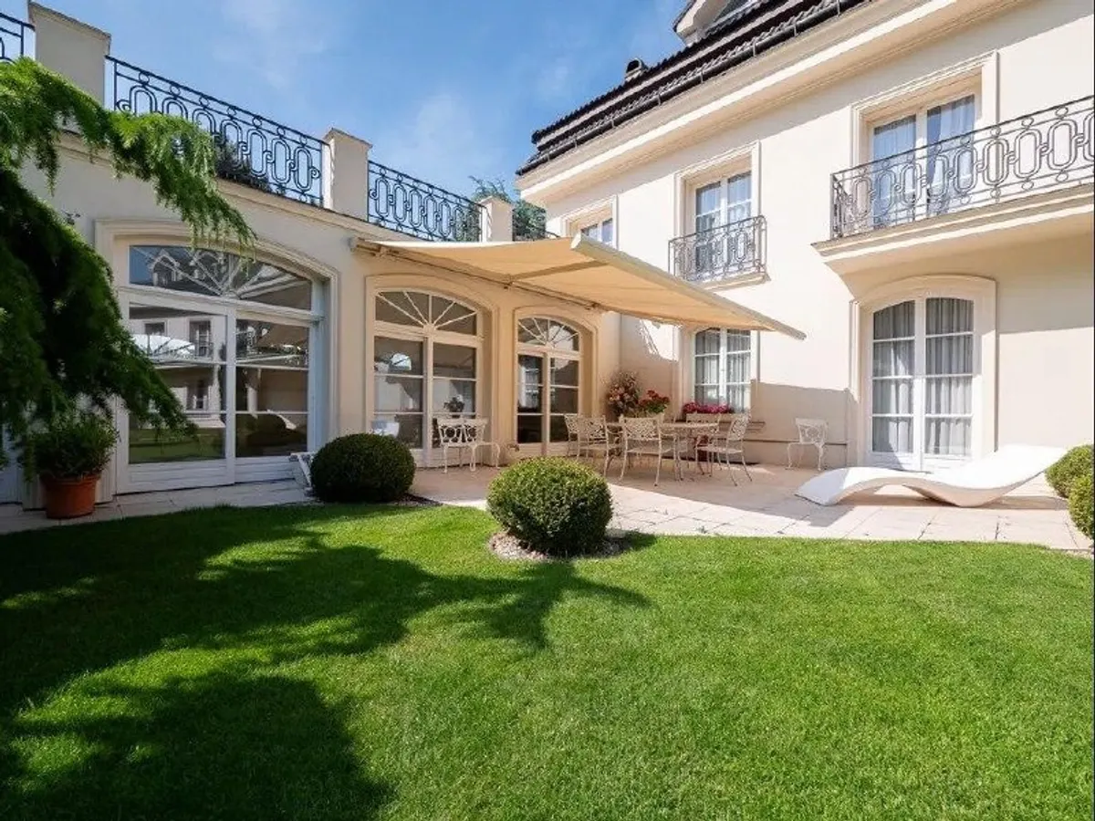 3-комн. квартира, Staré Mesto, Bratislava
