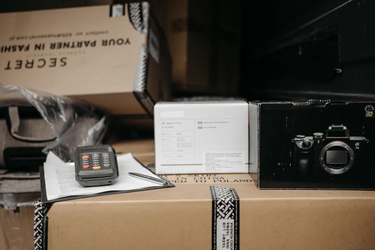 AliExpress, Shein, Temu дорожчають: з листопада 2026 новий збір за обробку посилок — як зекономити