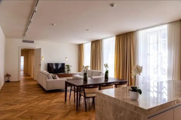 4-комн. квартира премиум-класса, Laurinská, Staré Mesto