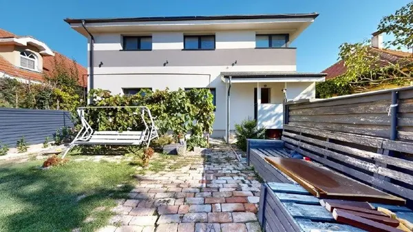 3-комн. квартира, Tomášov, 90 м²