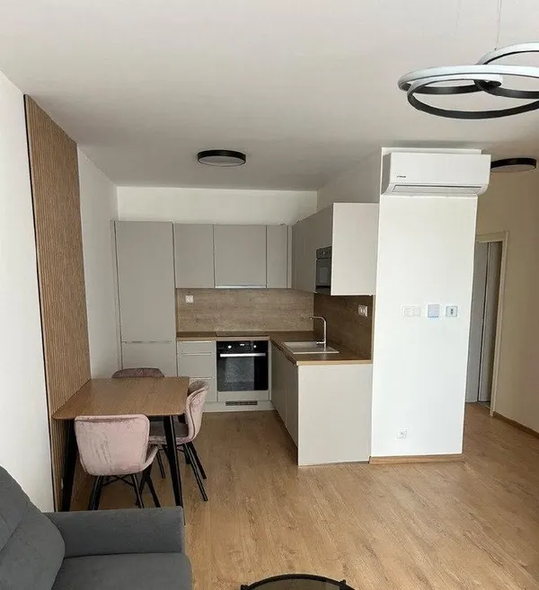 2-комн. квартира, Kopčianka, Bratislava
