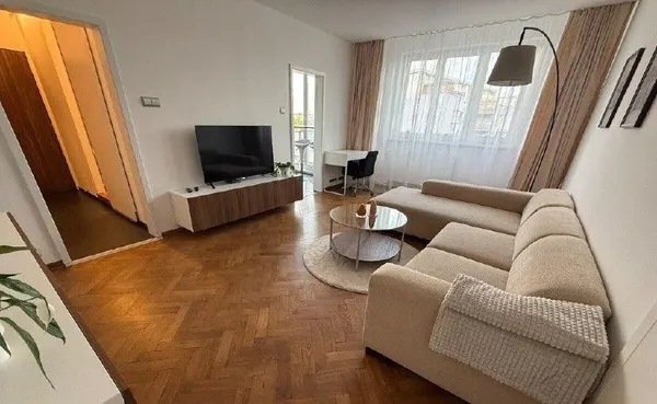 2-комн. квартира с балконом, Ružinov, Bratislava