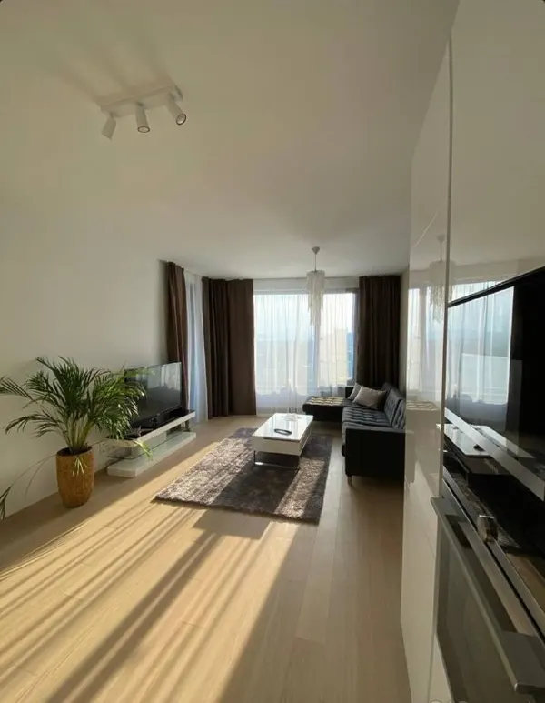 2-комн. квартира, 55 м², Staré Mesto, Sky Park