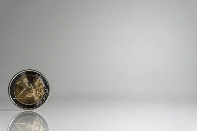 Середня зарплата у Словаччині — 1 707 € брутто: скільки залишається на руки і що це означає для вас