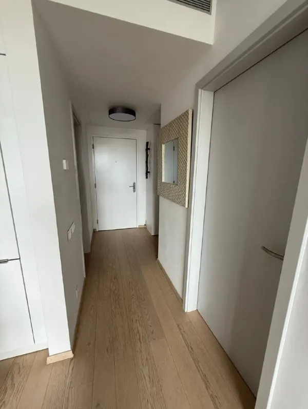 2-комн. квартира 55 м², Staré mesto, Sky Park