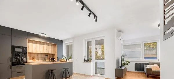 3-комн. квартира с 2 балконами, Martinengova, Bratislava