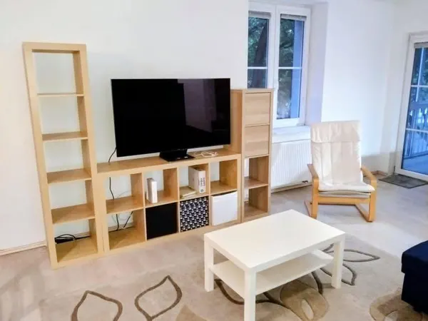 2-комн. квартира, Братислава, Staré Mesto, Karadžičova 9