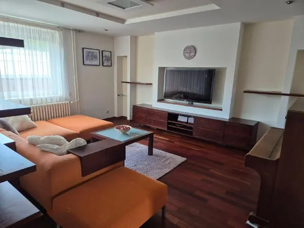2-комн. квартира, Karlova Ves, Martinengova