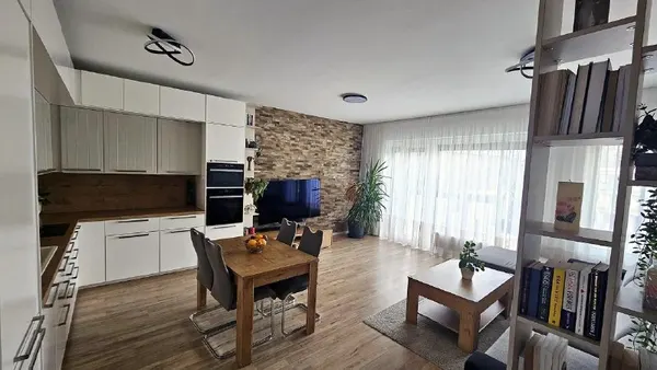 3-комн. квартира, Ружинов, Jarabinková 8E