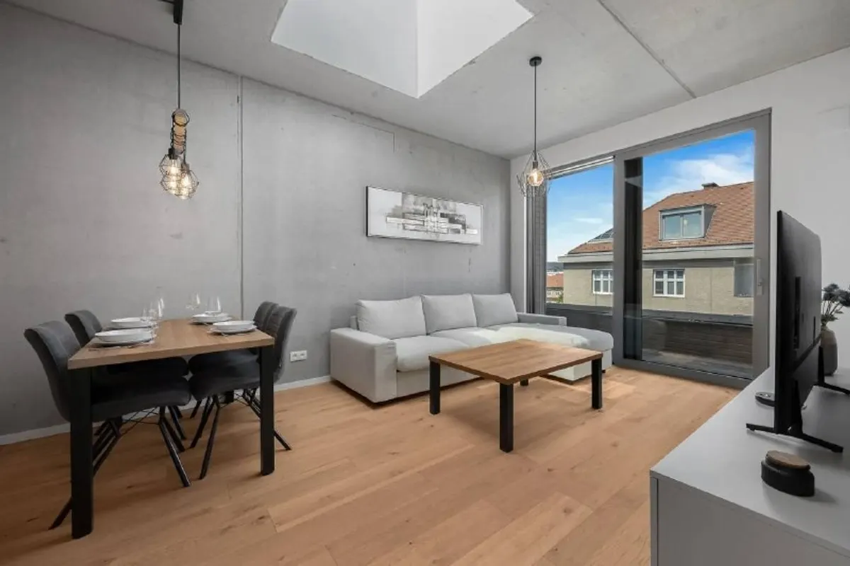 3-комн. квартира с террасой, Nové Mesto