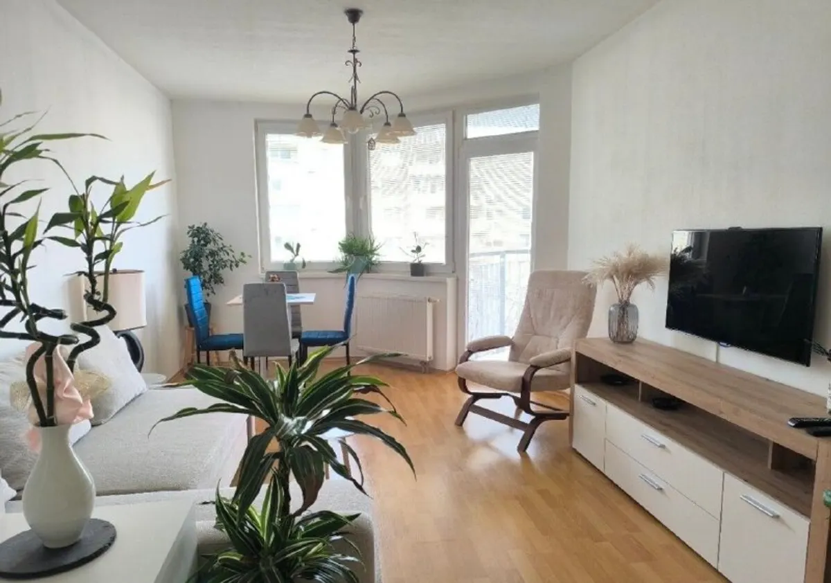 2-комн. квартира, Ružinov, Bratislava