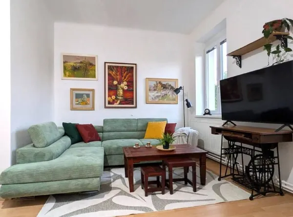 2-комн. квартира, 70 кв.м, Staré Mesto
