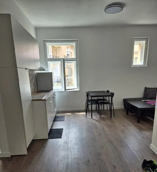 2-комн. квартира, Bratislava, Povrazníckej ul.