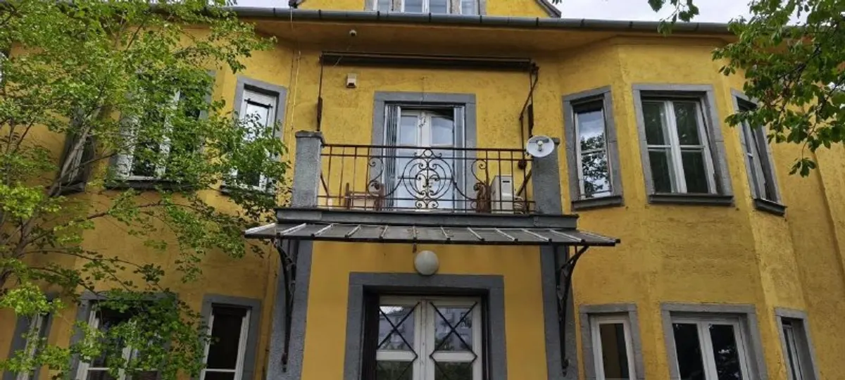 2 квартиры в исторической вилле, Staré Mesto