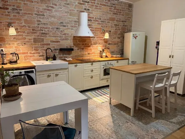 Квартира 55м², Štefánikova, Staré Mesto