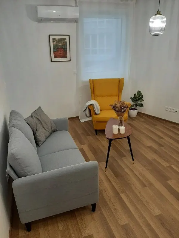 2-комн. квартира, Bratislava Staré Mesto, Mickiewiczova