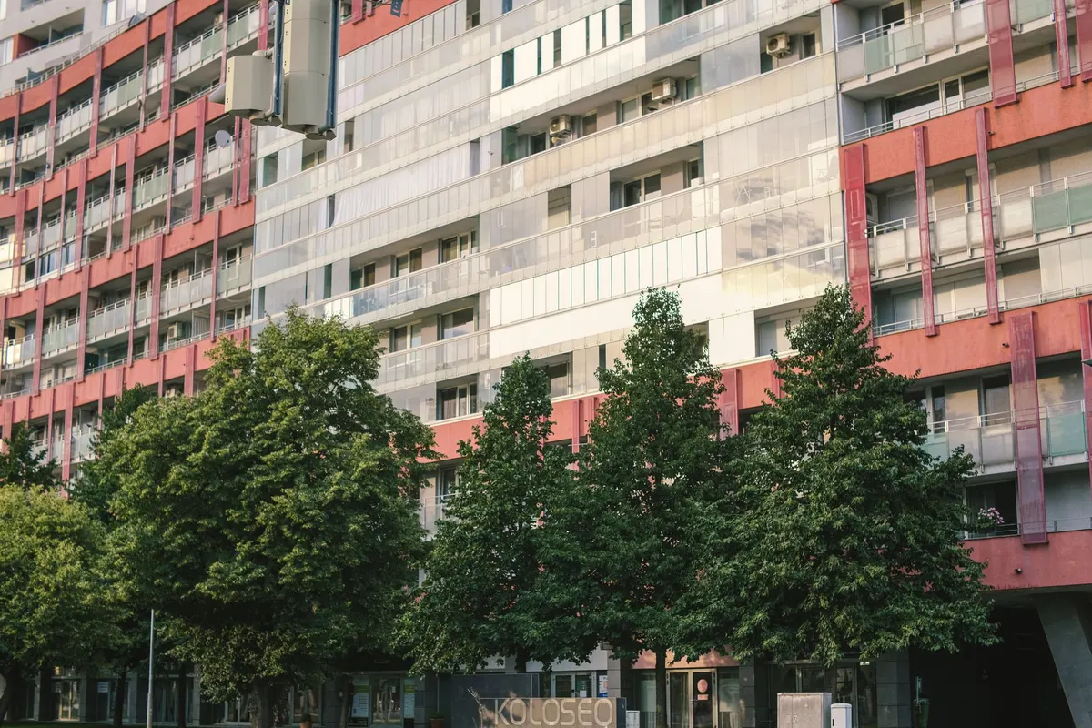 У Братиславі квадратний метр коштує 3 430 €: будівництво впало на 80 %, чекайте вищих цін