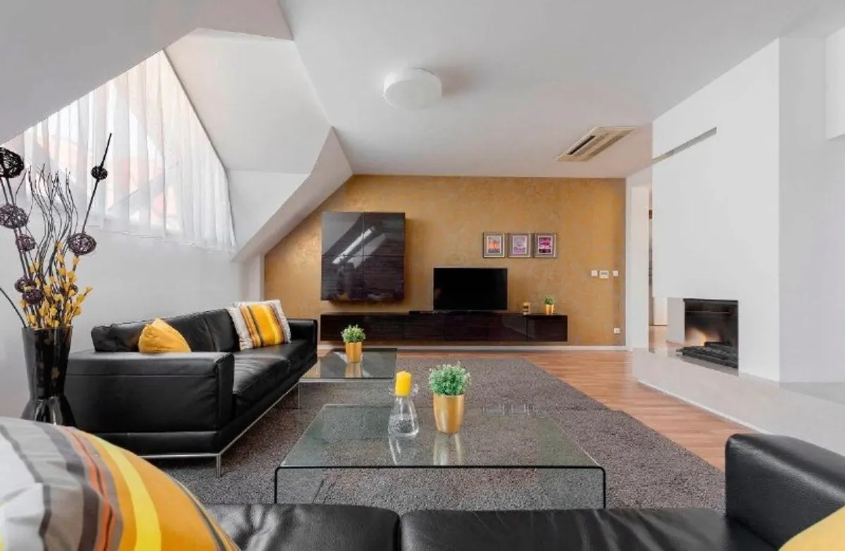 5-комн. квартира, Staré Mesto, Bratislava