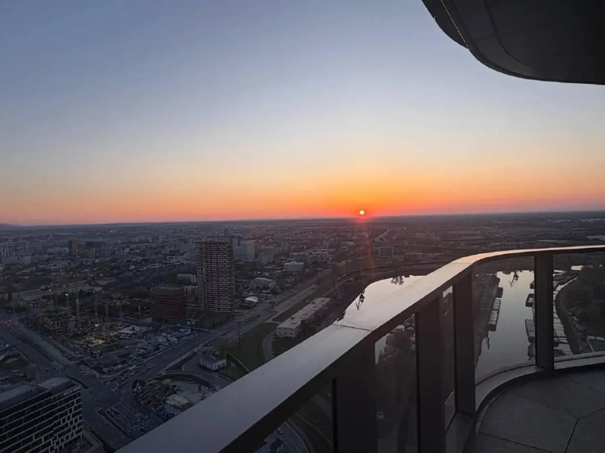 4-комн. квартира, 43-й этаж, Eurovea Tower, Bratislava